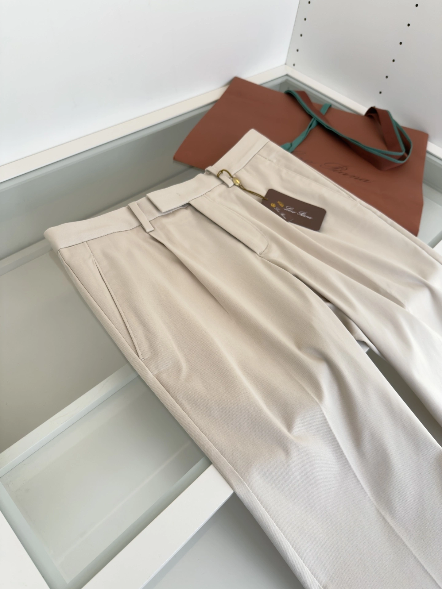 &wg.luxury- 8oro Pi191 3colour item:E-F000B0897-3H